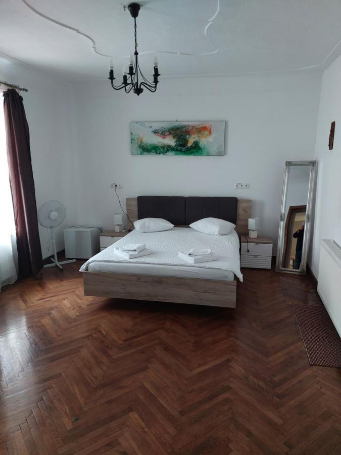 Poet Pastior Residence Sibiu Eksteriør billede